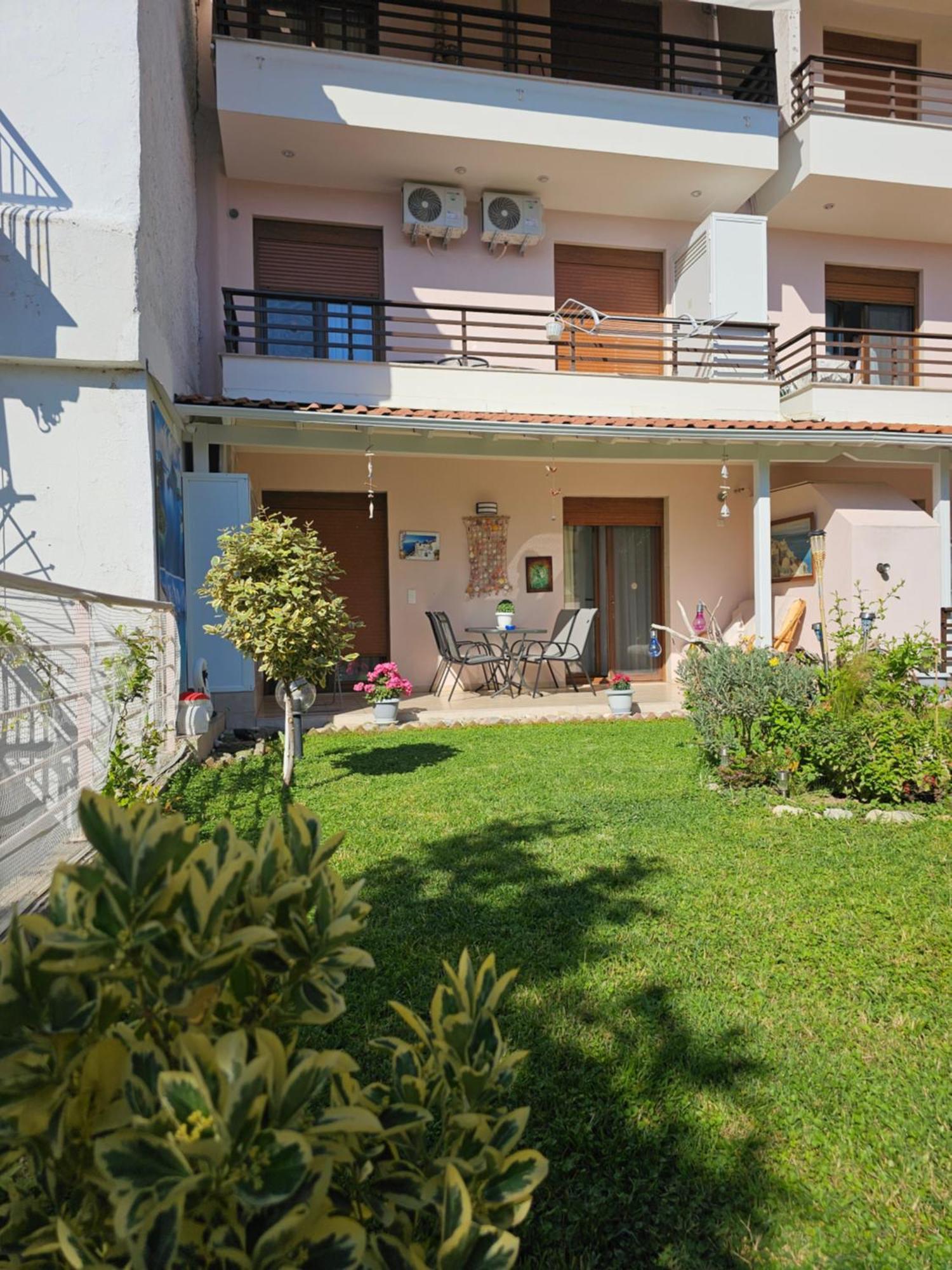 Modern Kallithea 1 * Kallithea (Chalkidiki)